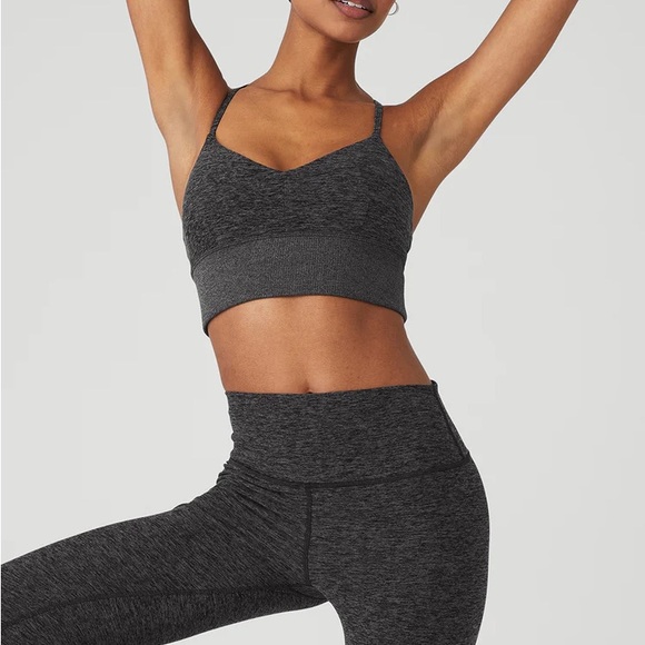 ALO Yoga Women's Black Strappy Sports Bra size XS - Picture 3 of 5